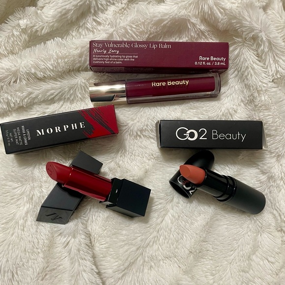 New lip stick bundle - Picture 3 of 4